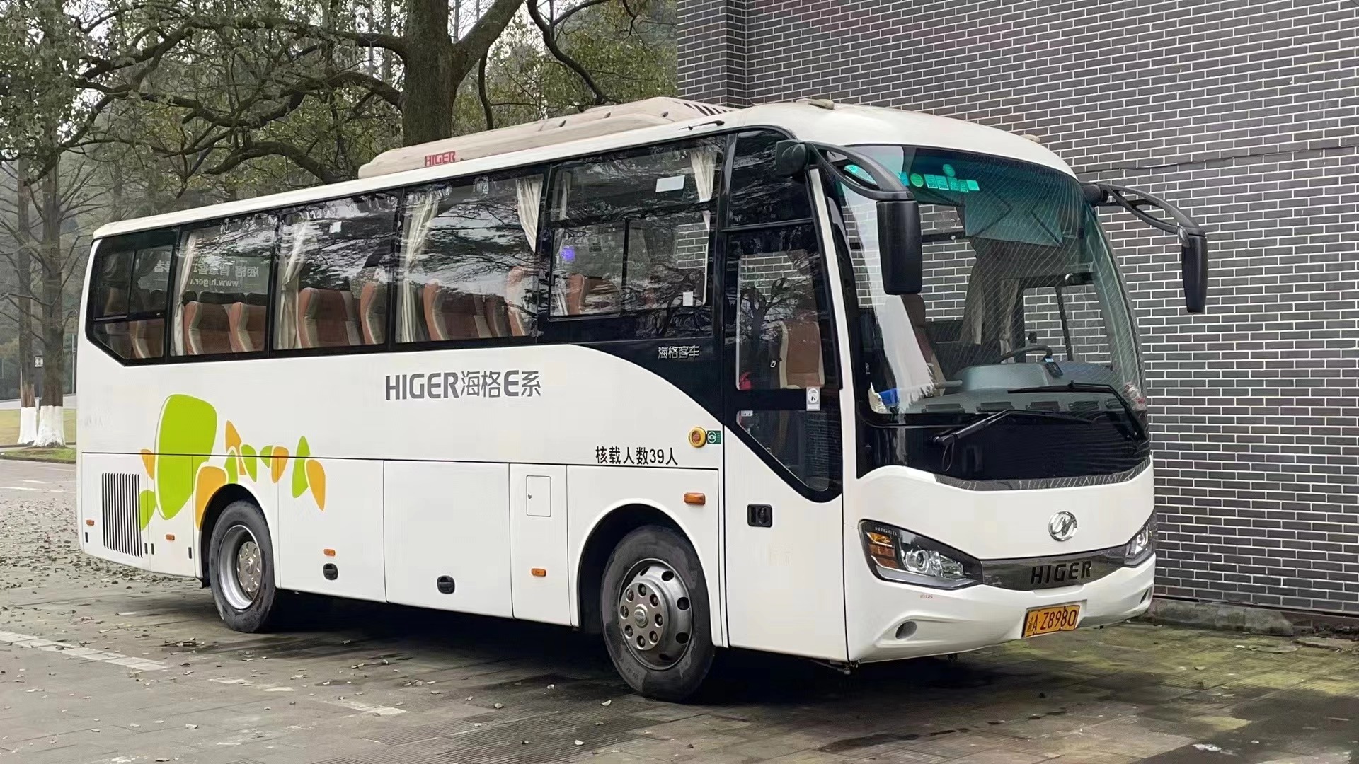 车12.jpg 车12.jpg